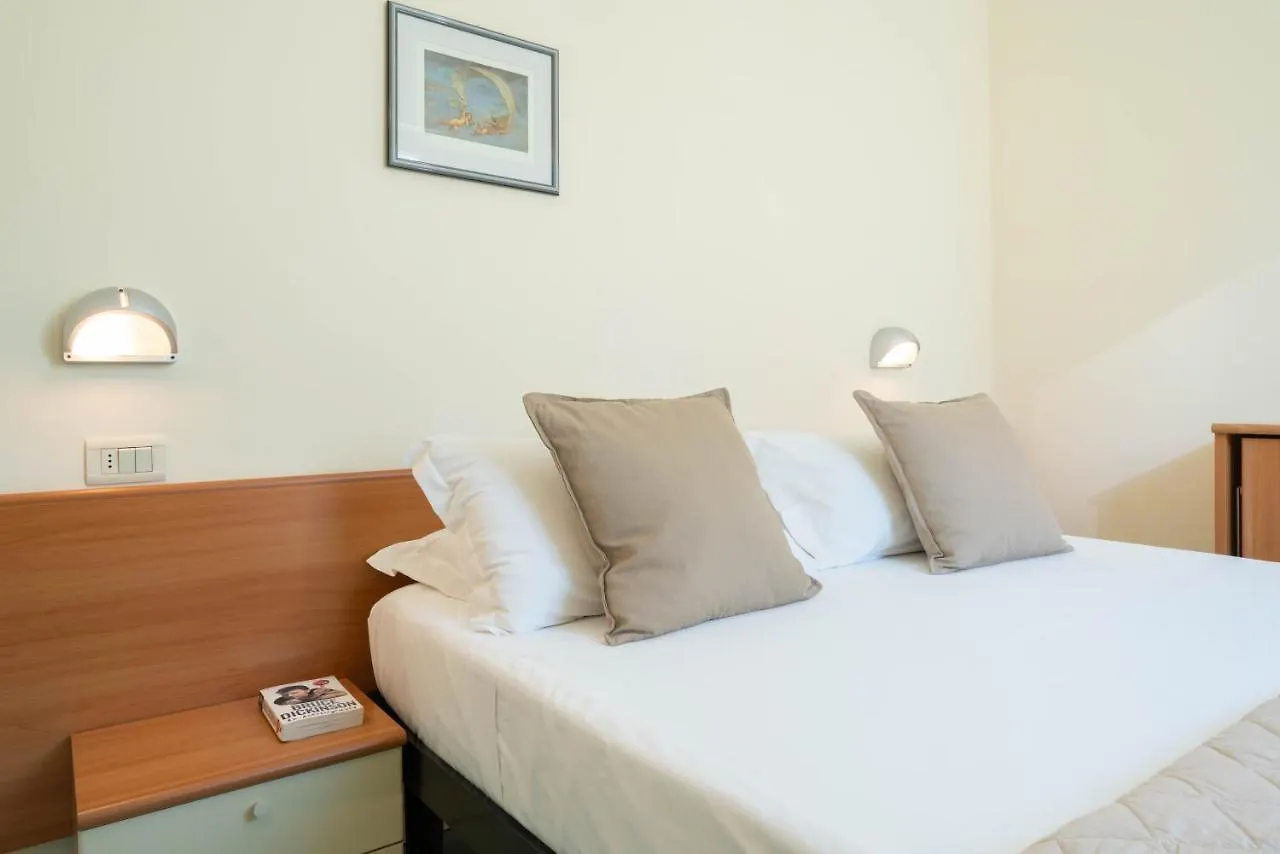 Residence Capitol Cattolica 4*,