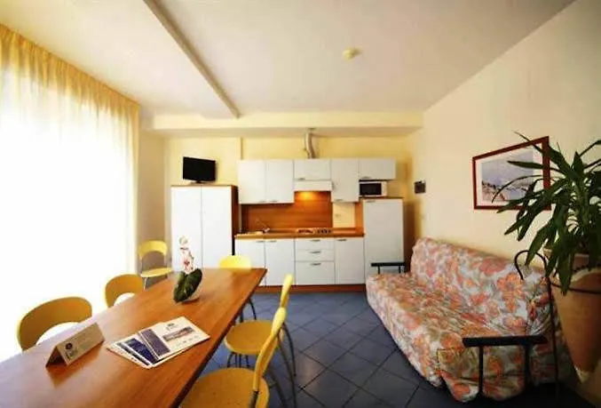 Residence Capitol Cattolica Aparthotel