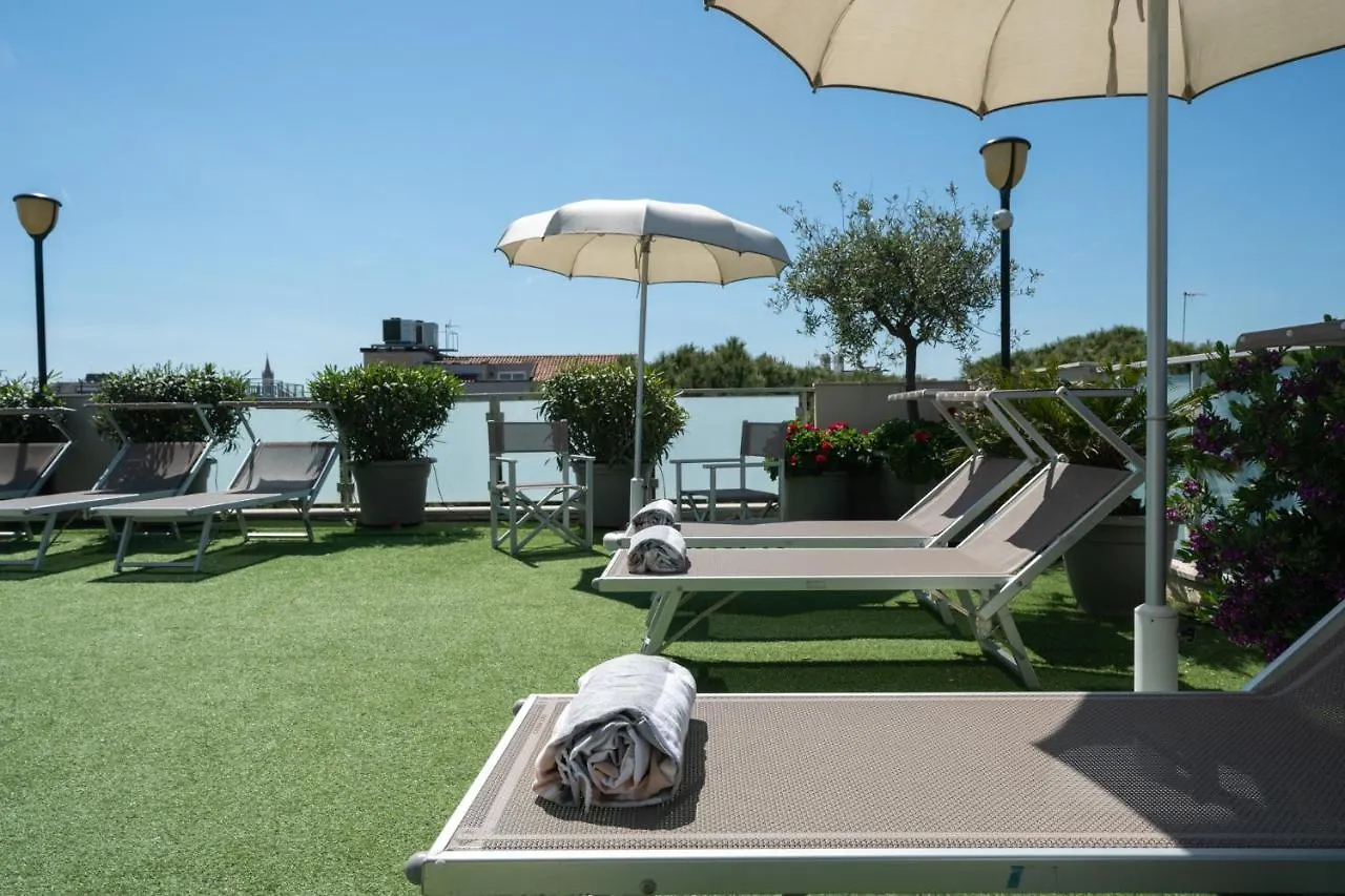 Residence Capitol Cattolica Aparthotel