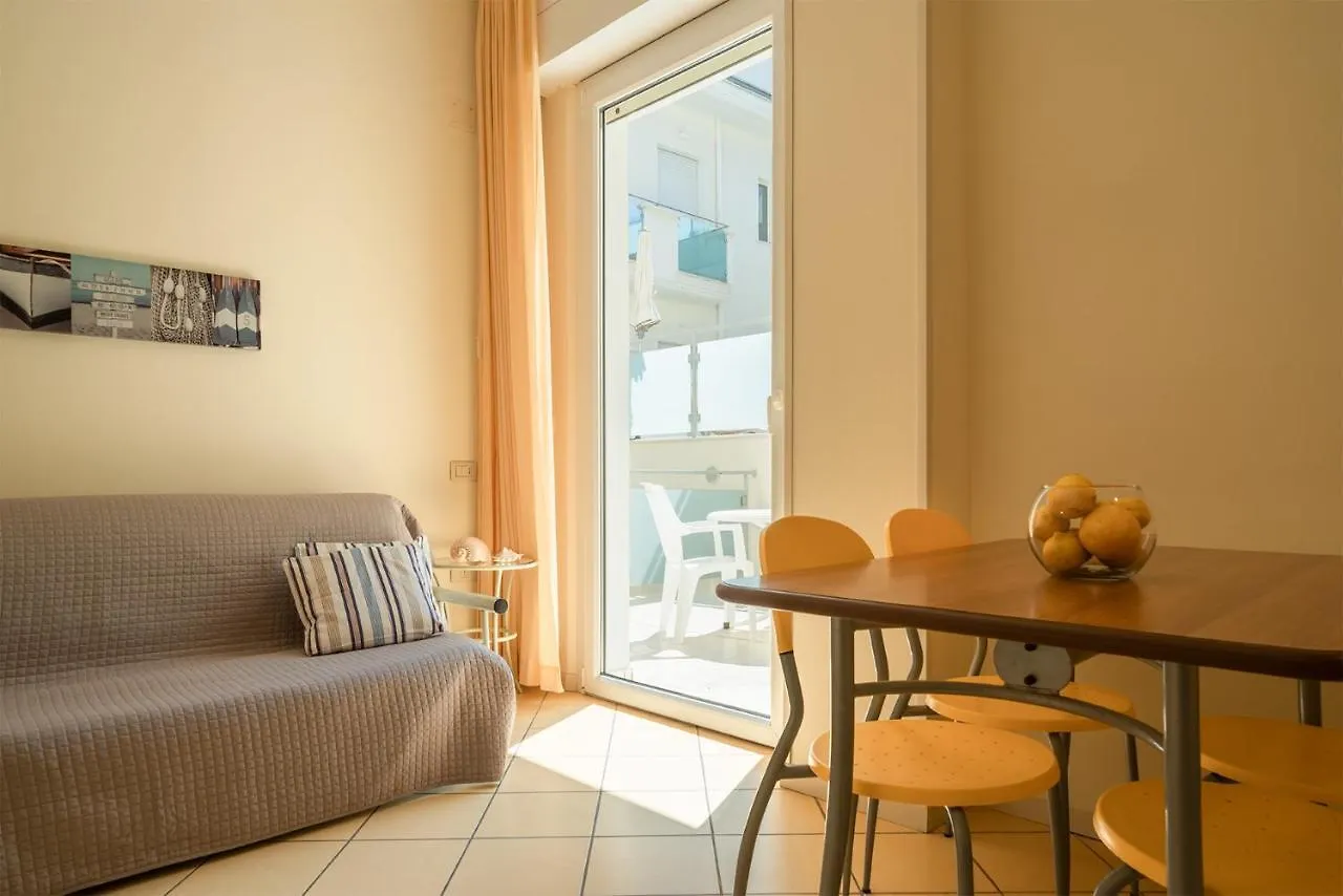 Aparthotel Residence Capitol Cattolica